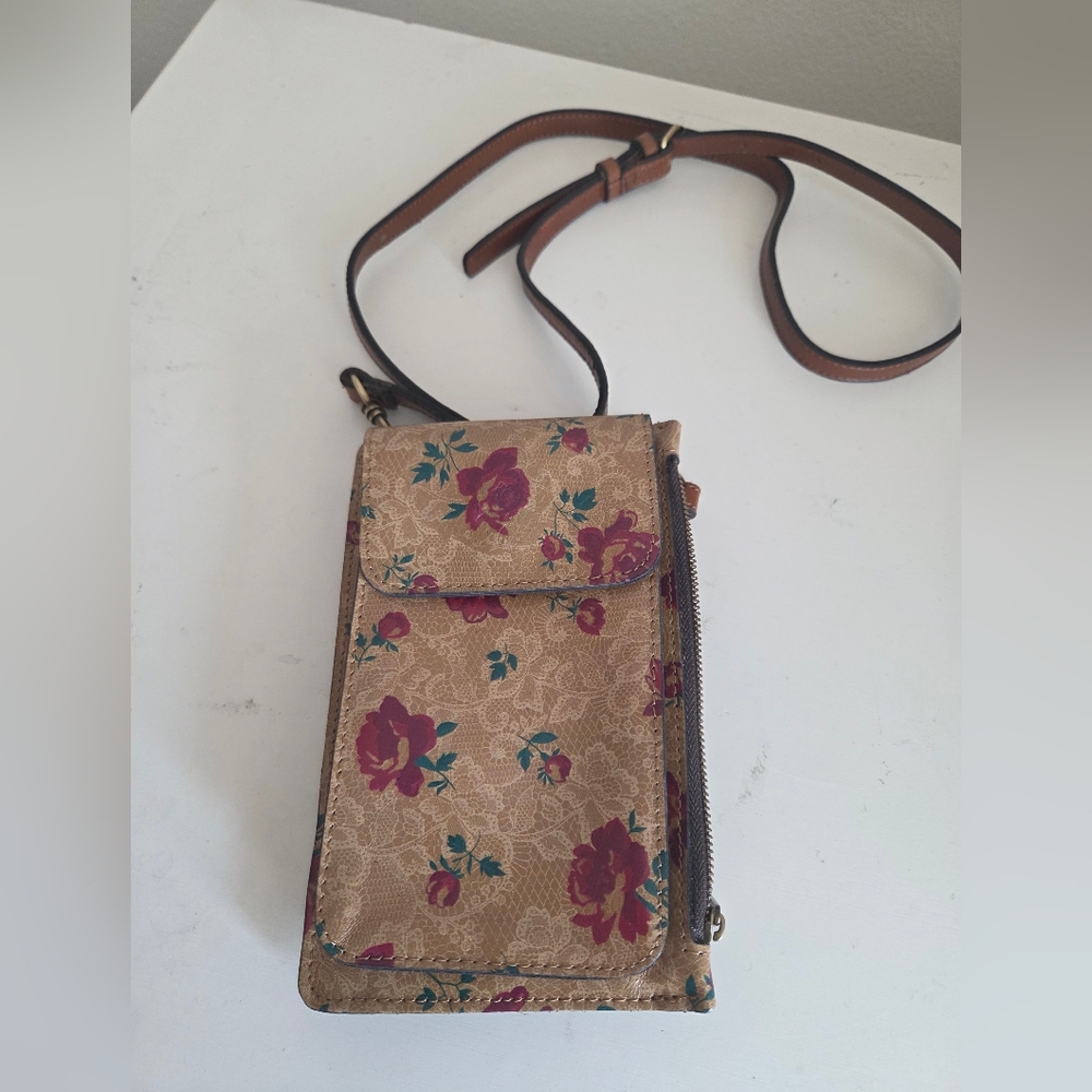 Patricia Nash Phone Crossbody Good Condition